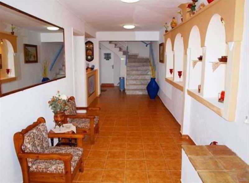 Narkissos Hotel Kamári Exteriör bild
